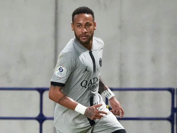 Tin PSG 28/7: Neymar bị tố thiếu tôn trọng đồng đội cũ
