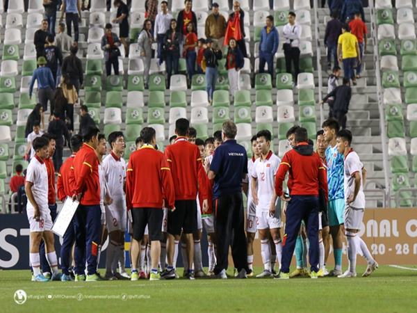Bóng đá VN 27/3: U23 Việt Nam thua đậm thì chẳng ai vui