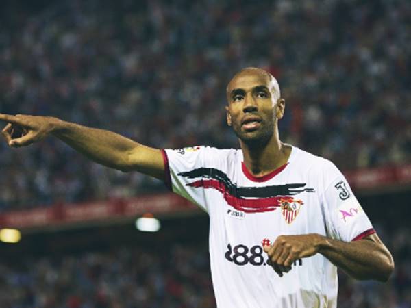 Frederic Kanoute trong màu áo Sevilla