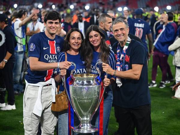 Những thành tích tạo nên tên tuổi của Luis Enrique