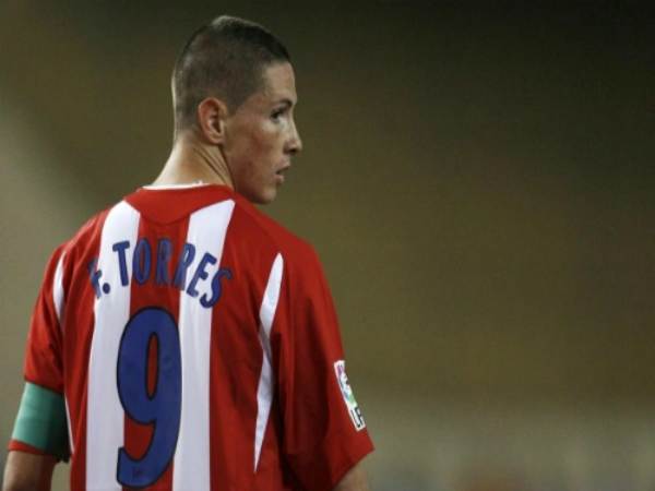 Torres và chiếc áo số 9 tại Atlético Madrid