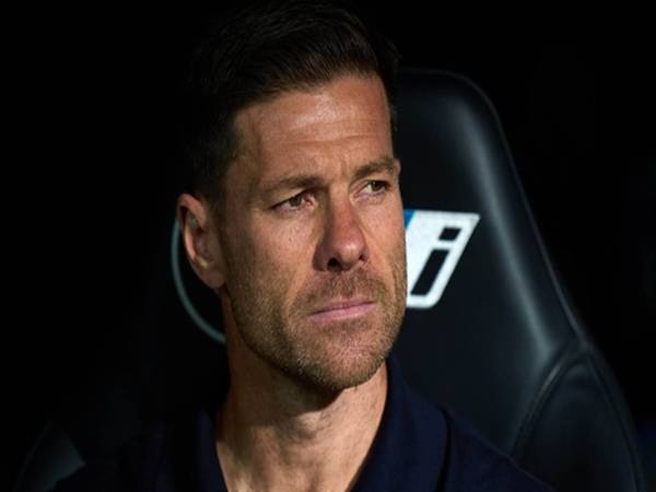 Xabi Alonso – Người kế thừa dám thay đổi tại Bernabeu