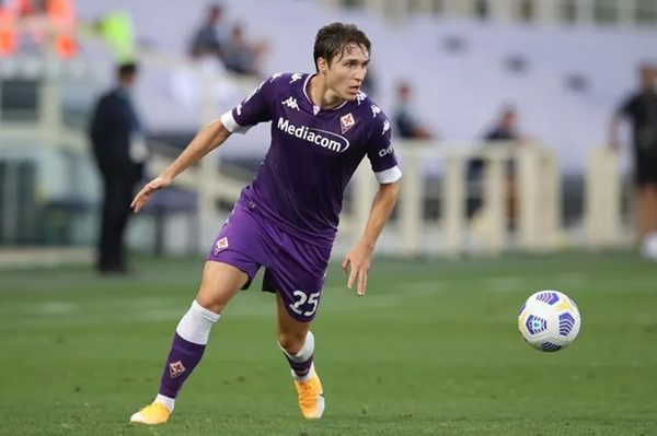 Chiesa số áo Chiesa số áo