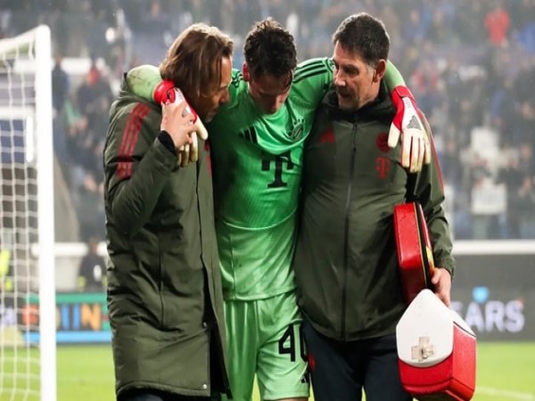 Leonard Prescott từ cậu bé New York đến giấc mơ châu Âu