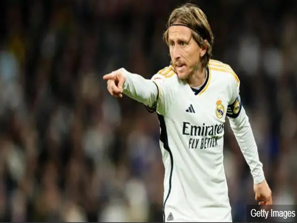 Những tiền vệ của Real Madrid nổi bật