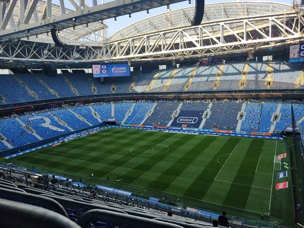 Thiết kế nổi bật của sân Saint Petersburg Stadium